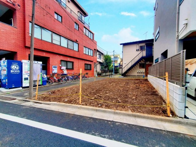 【外観】 | 板橋区仲町　建築条件付売地 | 約6.3ｍ公道に面した角地！駅徒歩６分と便利な立地且つ、解放感を得られる立地環境が魅力です。４ＬＤＫ＋Ｐの建物参考プラン有！土地建物総額6,780万円にてご紹介可能です。