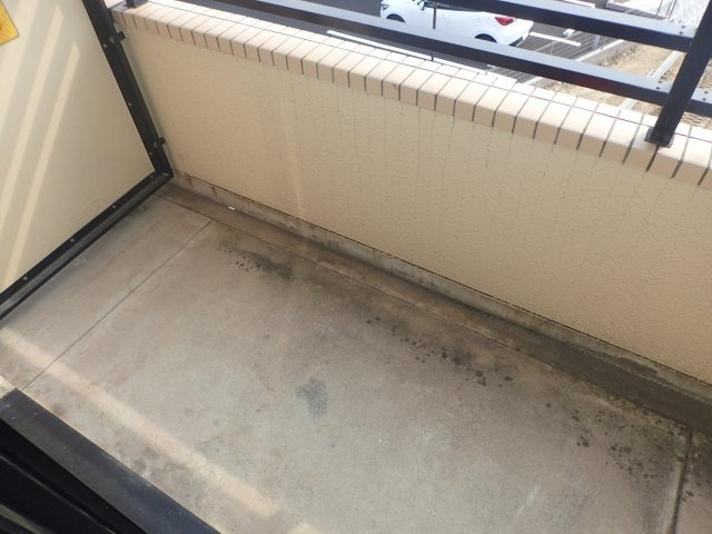 ハイツKAKIHATAのバルコニー