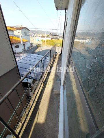 和歌山市北島のアパートのバルコニー