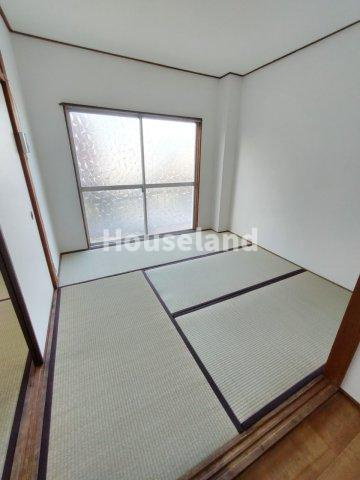 和歌山市北島のアパートの寝室