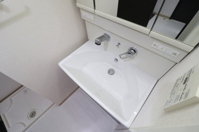 【独立洗面台】 | スクウェアJ