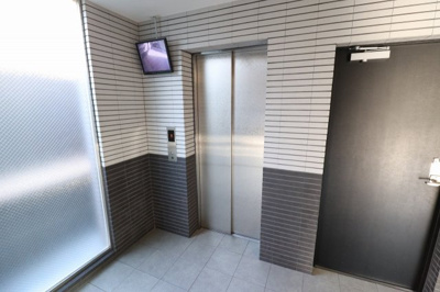 【ロビー】 | スクウェアJ