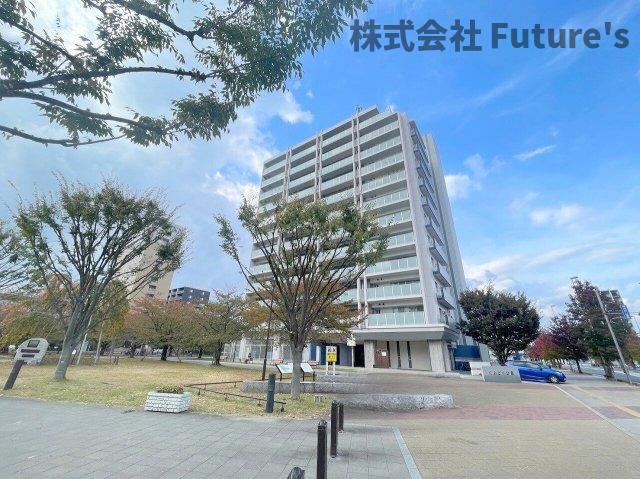 ブランズ三郷中央の外観|におどり公園に隣接してるので眺めもバッチリ