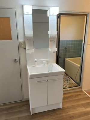 【独立洗面台】 | マンション入福 | 独立洗面台があります！