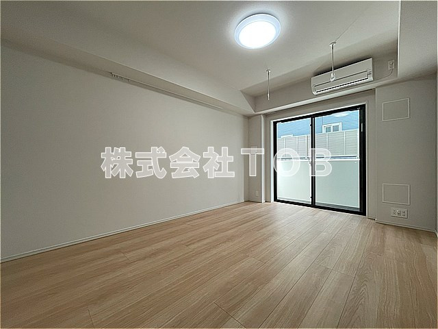 【居間・リビング】 | ルフレ　プレミアム上北沢 | 洋室8.1帖