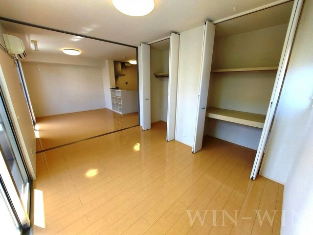 プレジール多米の寝室