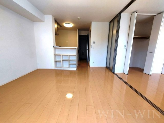 プレジール多米の居間・リビング