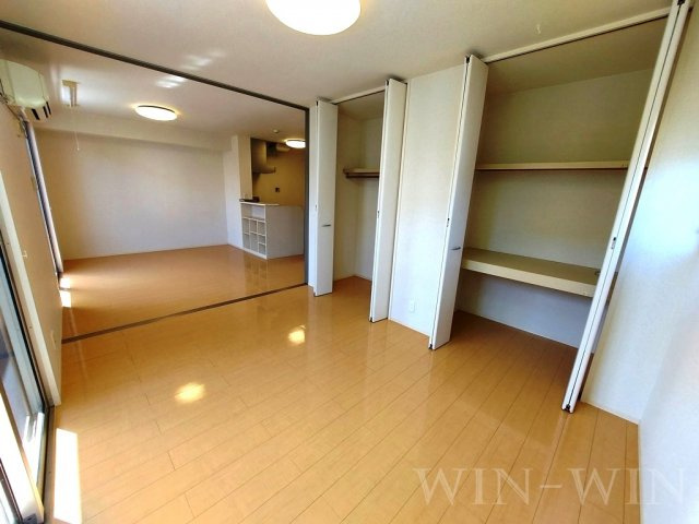 プレジール多米の寝室