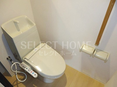 【トイレ】 | ファミリア　ガーデン | トイレです