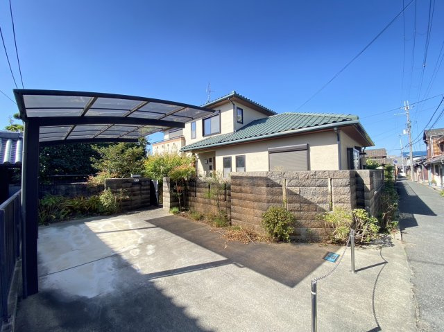 【エントランス】 | カーポート付