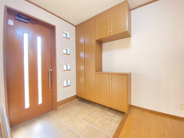 【玄関】