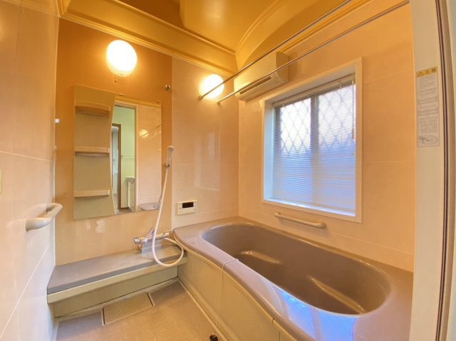 【浴室】