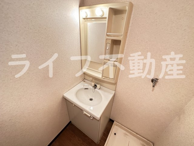 グランメゾン浅田Ⅱの独立洗面台|独立洗面台、朝の身支度には欠かせません
