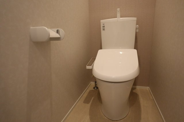 ハーベスト東市川のトイレ|ゆったりとした空間のトイレです