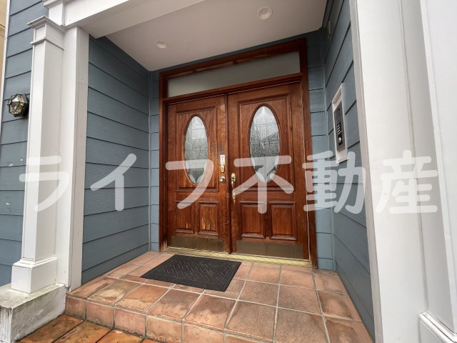 プロシード八戸ノ里のエントランス|ゆとりのあるエントランスです