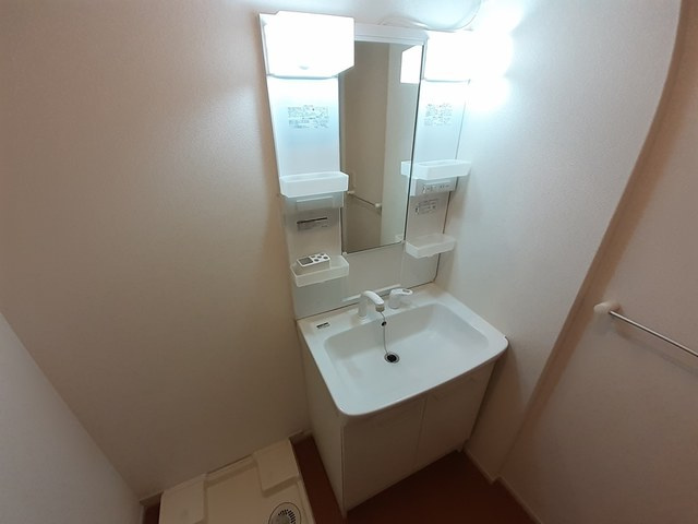 パレ・プリムヴェール　Ⅰの独立洗面台|洗面所