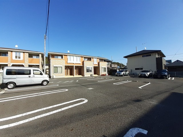 パレ・プリムヴェール　Ⅰの駐車場