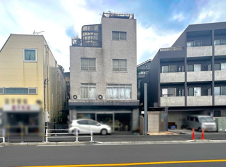 【外観】 | 2023年11月6日撮影
現在古家有り。