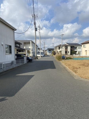 【前面道路含む現地写真】 | つくばみらい市紫峰が丘1丁目　