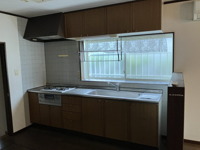あわら市国影　中古戸建のキッチン