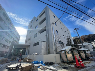 【エントランス】 | ※施工中※エレベーター付き！荷物の多い日や疲れた日でも、5階までラクラク上がれます☆