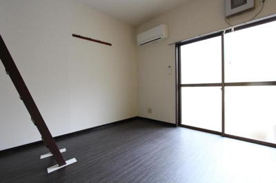 【居間・リビング】 | ミツユキハイム | エアコン1台完備は当たり前！