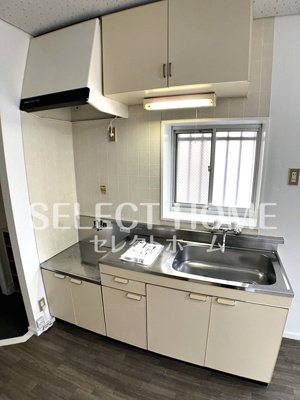 【キッチン】 | マーブル山本 | キッチンです