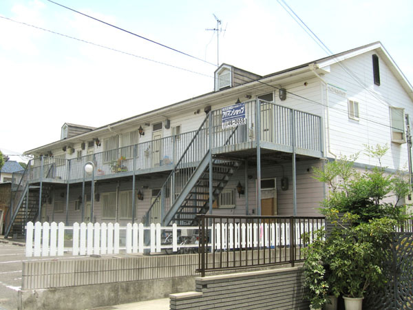 和泉市黒鳥町３丁目のハイツ