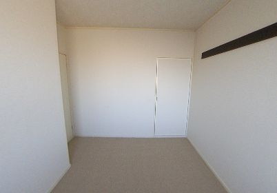 和泉市黒鳥町３丁目のハイツの洋室|きれいな洋室です
