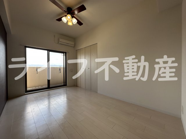 Luxe布施北Ⅰの居間・リビング|使いやすいリビングです