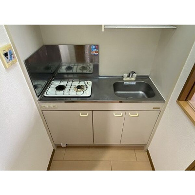 【キッチン】 | サムティ筥崎宮前 | 別号室の写真になります。現況優先。