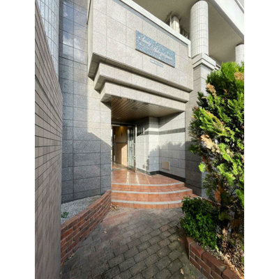 【エントランス】 | サムティ筥崎宮前