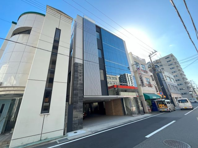 ONE LIGHT坂田町の外観