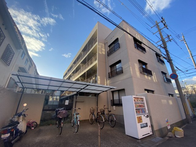 山本マンション