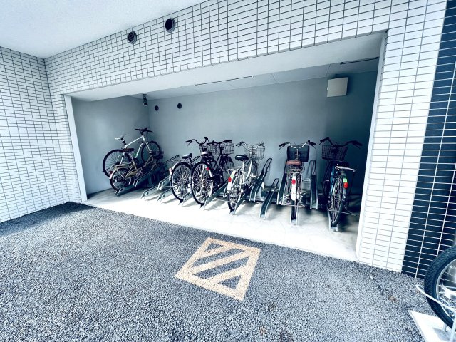 スカイコートパレス押上Ⅲのその他共用部分|駐輪場