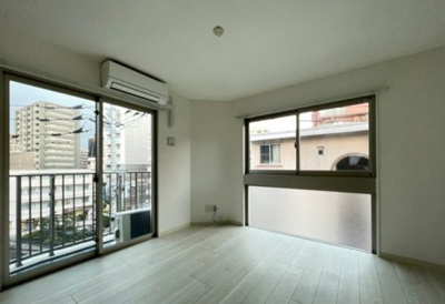 【洋室】 | エトランゼ1高宮 | 別号室の写真になります。現況優先。