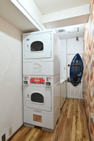 マンション神楽坂のその他共用部分|1階共用部分にコインランドリーがあります♪