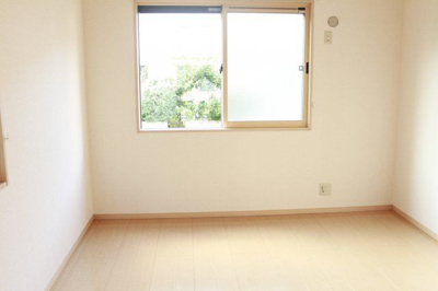 【洋室】 | ラークヒルズI | 別のお部屋の写真です