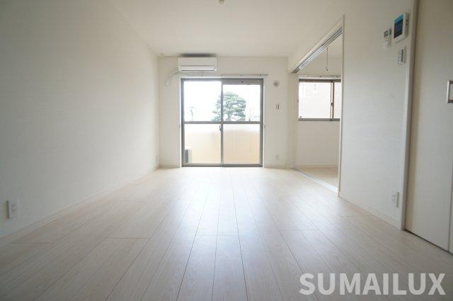 熊本市南区出仲間６丁目の賃貸マンションの内装