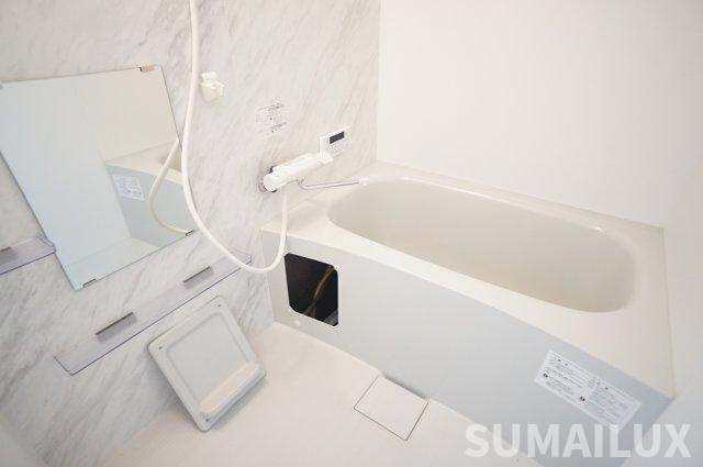 熊本市南区出仲間６丁目の賃貸マンションの浴室