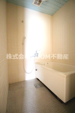 メゾンド妻ヶ丘の浴室|ゆったり過ごせるお風呂です