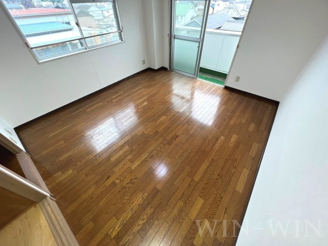 コスモベルテの居間・リビング