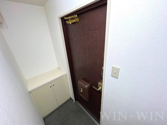 コスモベルテの玄関