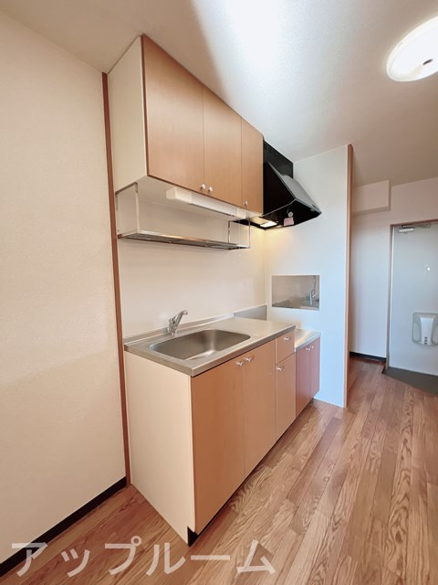 サニーハイツ川西のキッチン