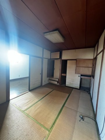 花巻市上小舟渡　中古住宅の和室