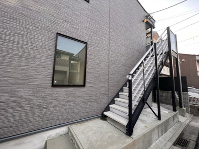 【外観】 | レオパレスハナテン２番館 