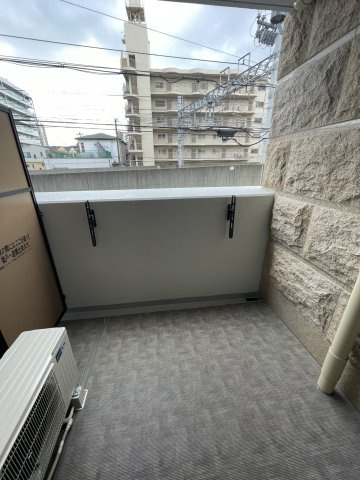 Luxe門真のバルコニー