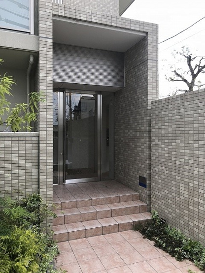 【エントランス】アンジュ京都天神川