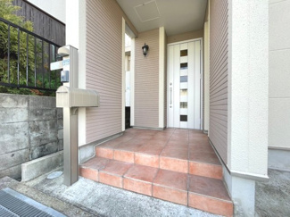 【エントランス】 | 豊中市熊野町2丁目貸家