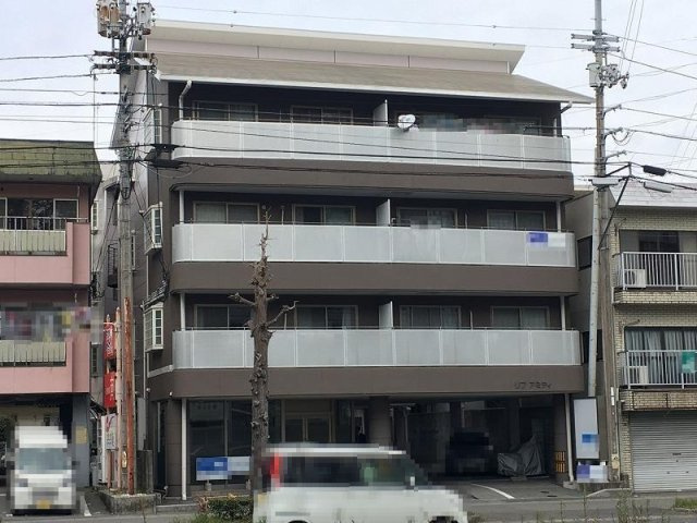 リブアミティ